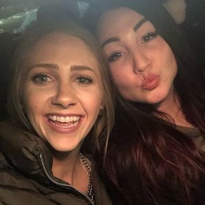 Meet your Posher, Alisha